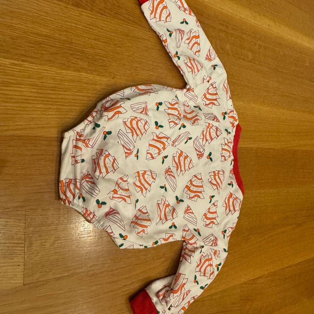 Christmas Tree Snack Romper Little Debbie Style Christ. Tree Size 100 (apr sz3) - Picture 2 of 6